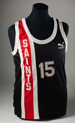 St Kilda players top worn by Morseu