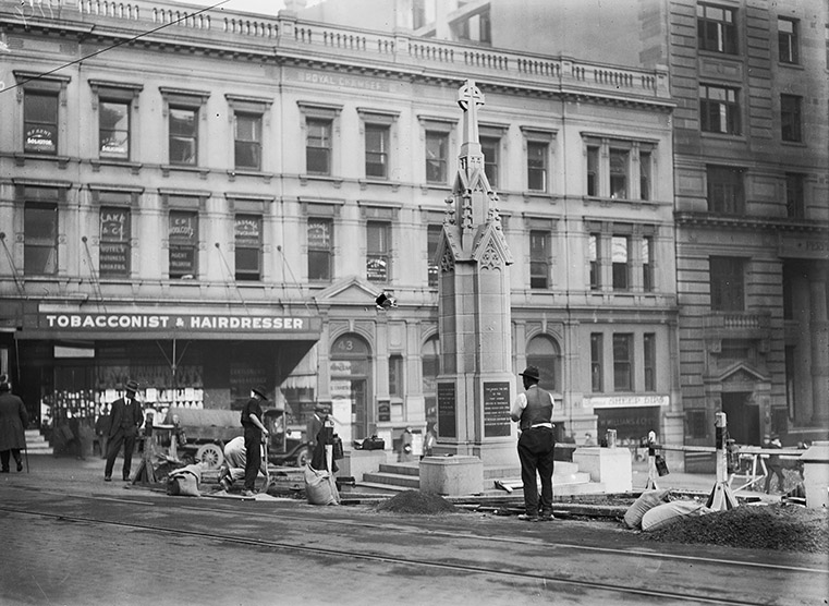 Black and white photo of memorial of first church in Sydney