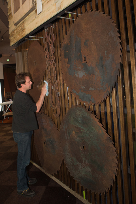 Circular saw blade installation