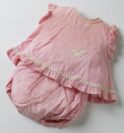 Small pink baby's top with matching pants