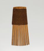 A comb made of twenty small sticks held together by a weave of red-brown and dark brown strings at the grip end.