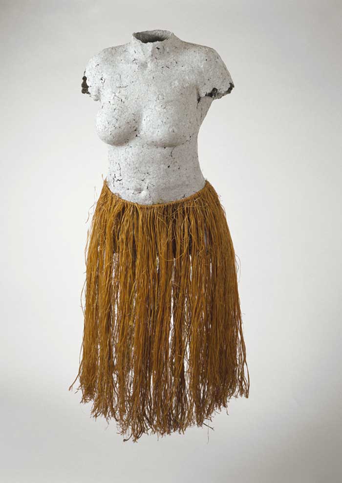 Polynesia: Make a Grass Skirt - Timothy S. Y. Lam Museum of Anthropology