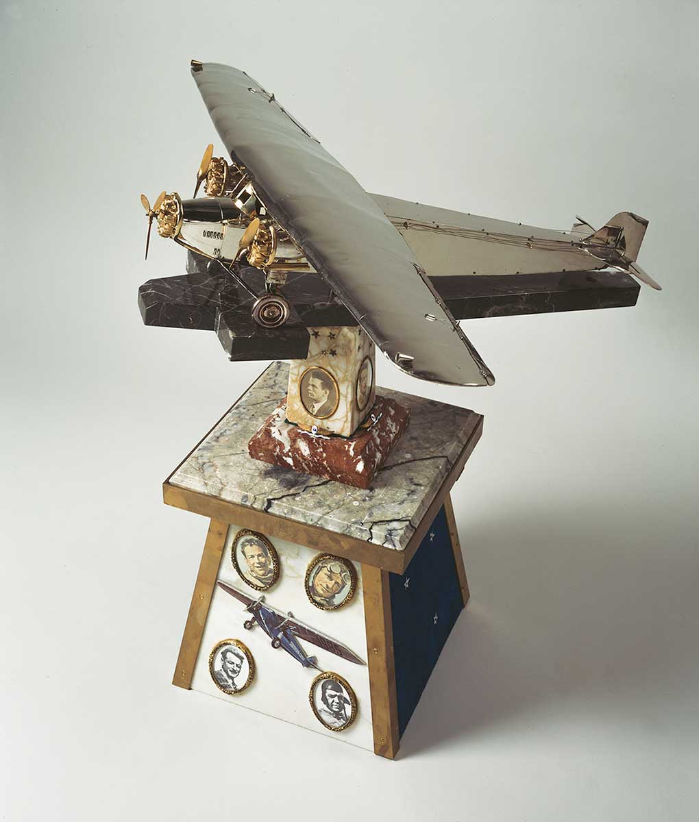 Austin Byrne's scale model of the Southern Cross on pedestal. - click to view larger image