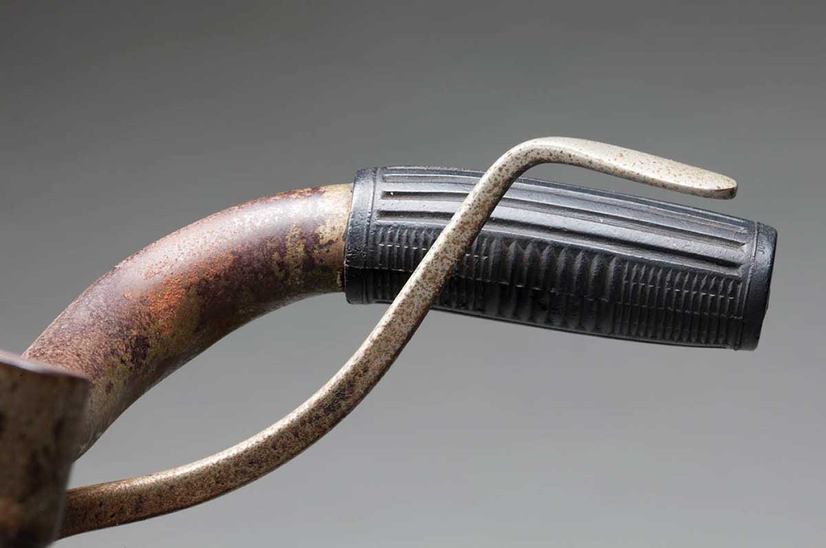 Handgrip and brake lever of ladies' bicycle. - click to view larger image