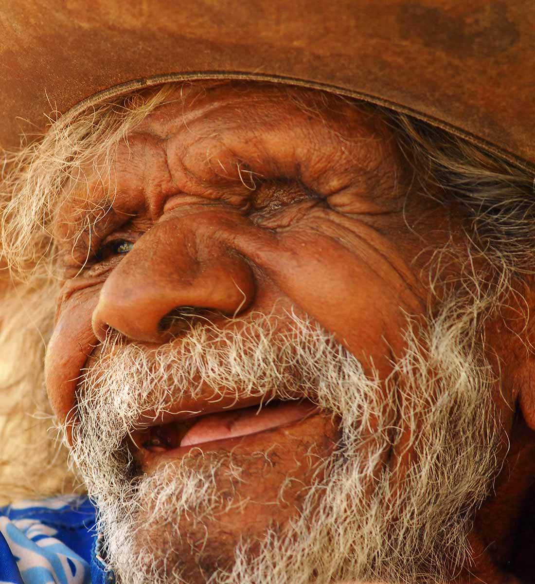 Portrait of Ngilpirr Spider Snell. - click to view larger image