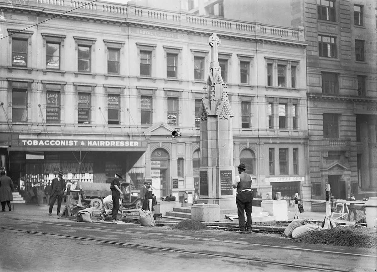 Black and white photo of memorial of first church in Sydney