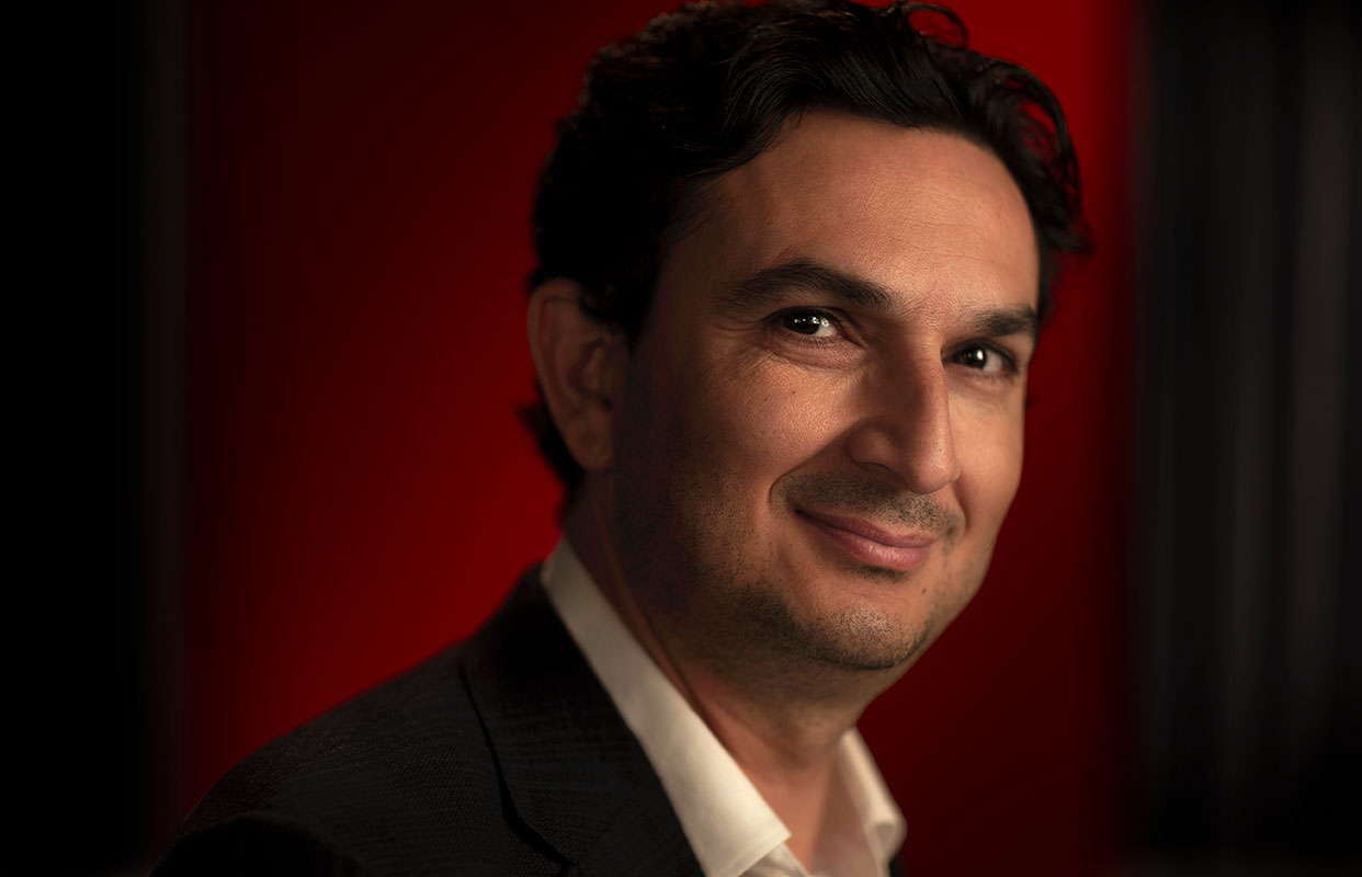 Portrait image of Munjed Al Muderis