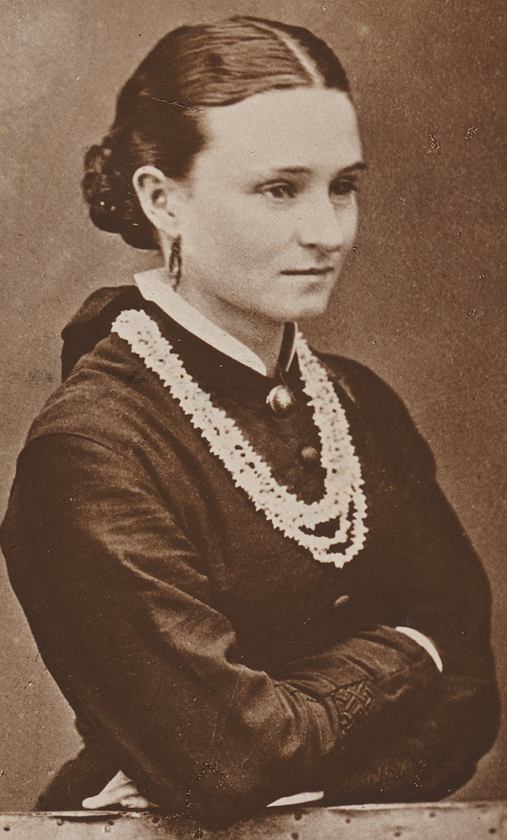 Black and white portrait of a woman - click to view larger image