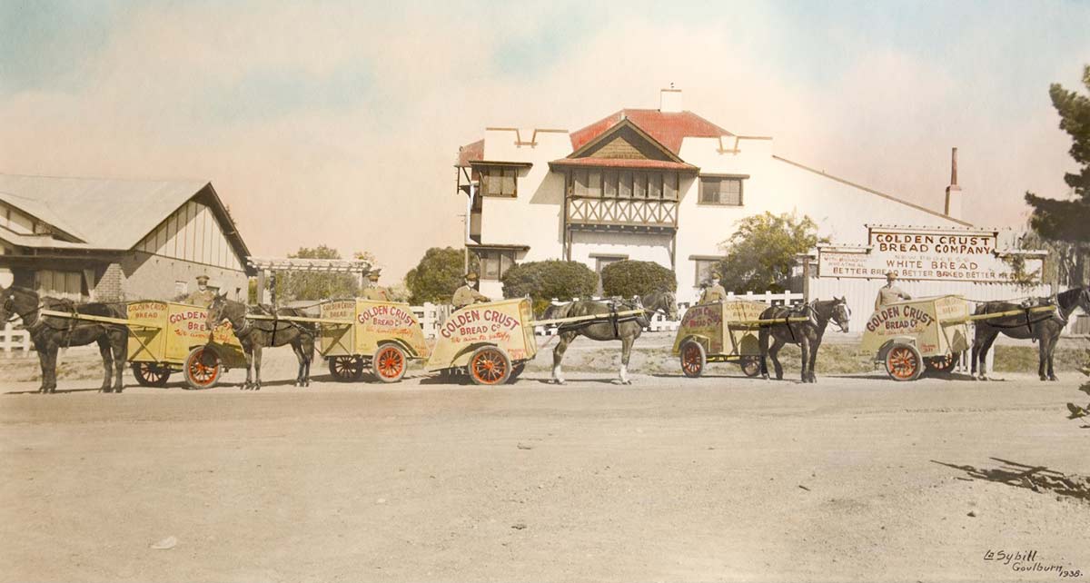 painting of delivery carts drawn by horses standing outside the Golden Crust Bakery in Goulburn, 1938 - click to view larger image